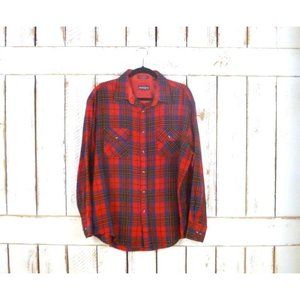 Mens red tartan plaid button down flannel shirt